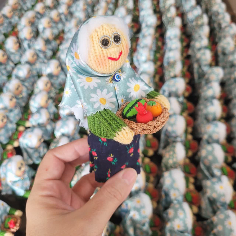 عروسک بافتنی ننه سرما